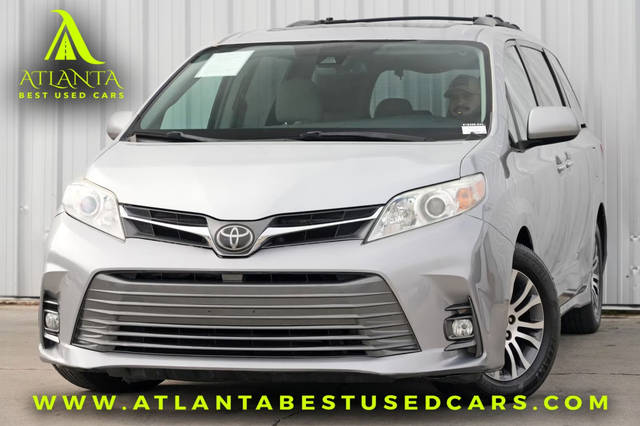 2018 Toyota Sienna XLE Premium FWD photo