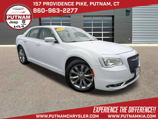 2018 Chrysler 300 Touring L AWD photo