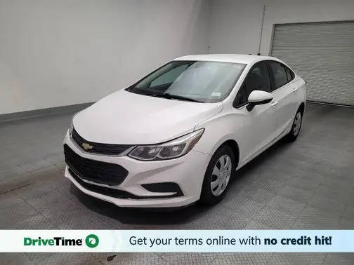 2018 Chevrolet Cruze LS FWD photo