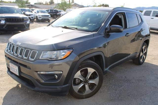 2018 Jeep Compass Latitude FWD photo