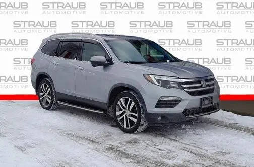 2018 Honda Pilot Touring AWD photo