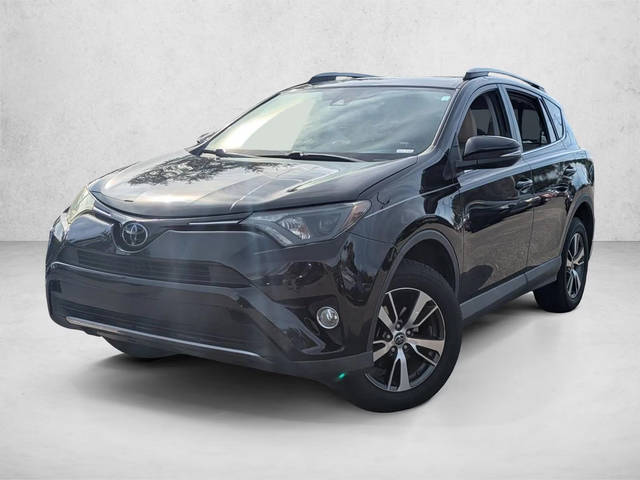 2018 Toyota RAV4 XLE FWD photo