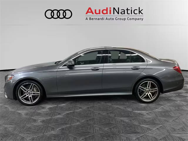 2018 Mercedes-Benz E-Class E 400 AWD photo