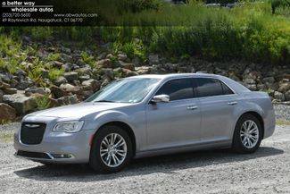 2017 Chrysler 300 300C RWD photo