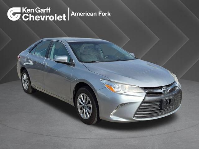 2017 Toyota Camry LE FWD photo