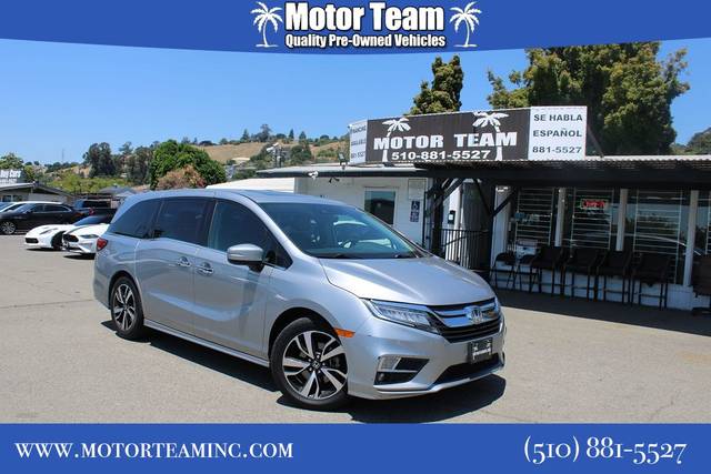 2018 Honda Odyssey Elite FWD photo
