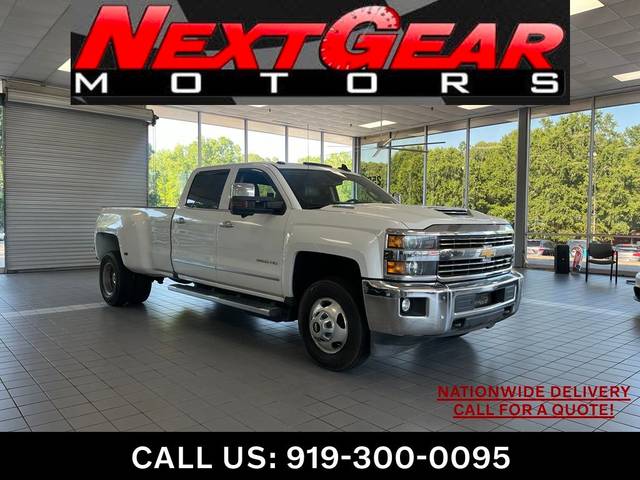 2018 Chevrolet Silverado 3500HD LTZ 4WD photo