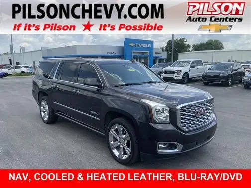 2018 GMC Yukon XL Denali 4WD photo