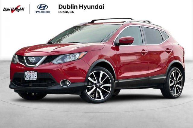 2017 Nissan Rogue Sport SL AWD photo