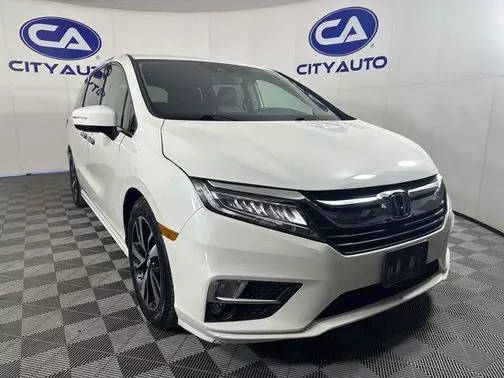 2018 Honda Odyssey Elite FWD photo