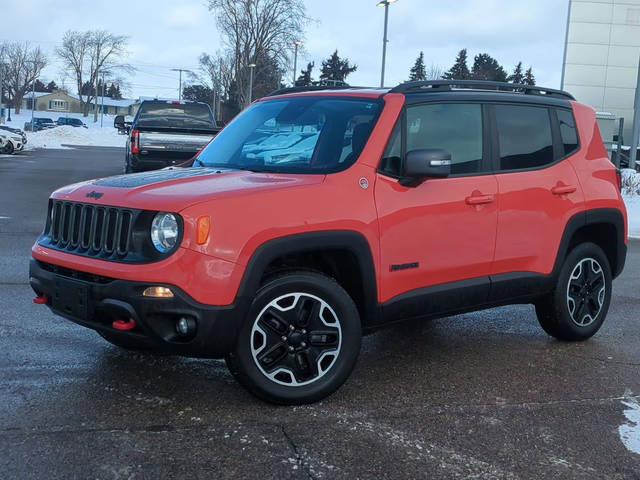 2017 Jeep Renegade Trailhawk 4WD photo