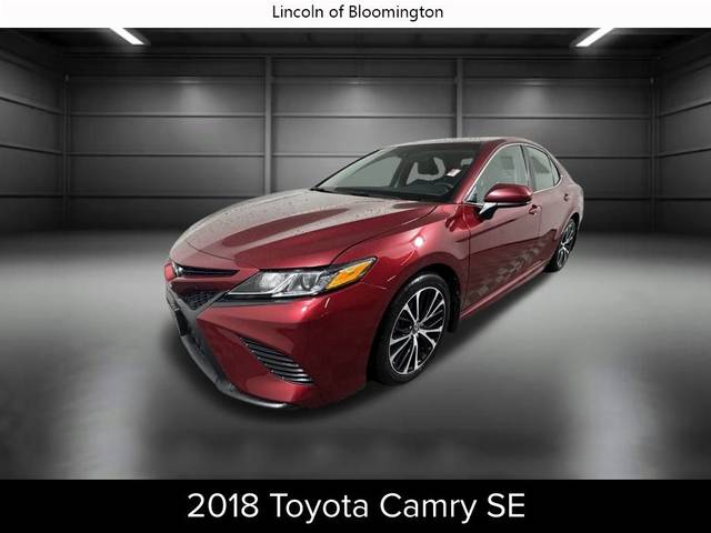 2018 Toyota Camry SE FWD photo