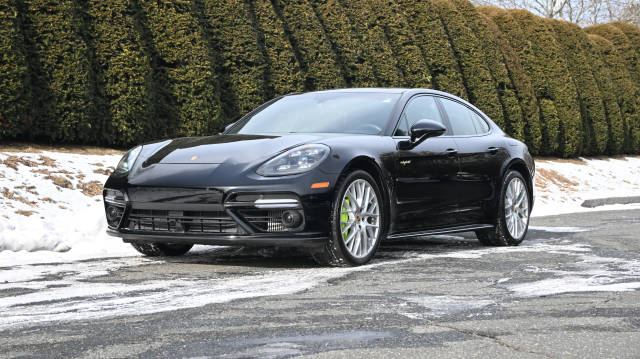 2018 Porsche Panamera Turbo S E-Hybrid AWD photo