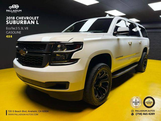 2018 Chevrolet Suburban LT 4WD photo
