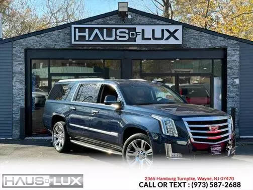 2018 Cadillac Escalade ESV Premium Luxury 4WD photo