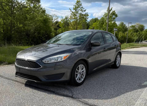2018 Ford Focus SE FWD photo