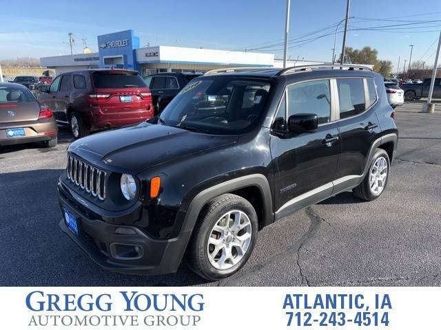 2018 Jeep Renegade Latitude FWD photo