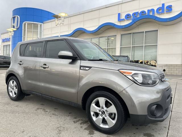 2018 Kia Soul Base FWD photo