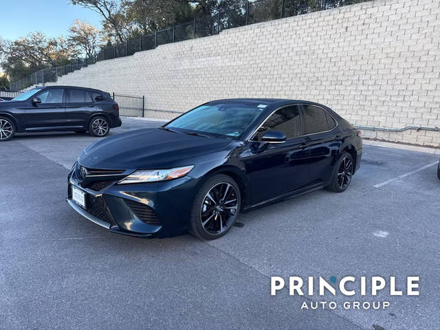 2018 Toyota Camry XSE FWD photo