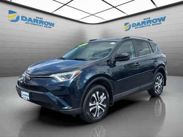 2018 Toyota RAV4 LE AWD photo
