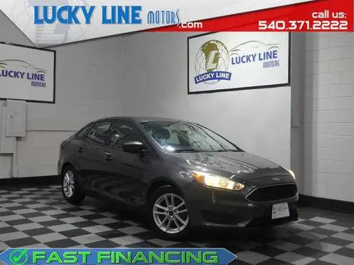2018 Ford Focus SE FWD photo