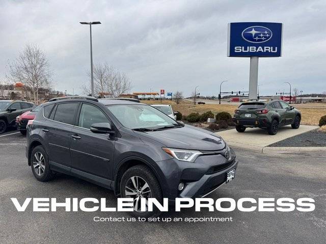 2018 Toyota RAV4 XLE AWD photo