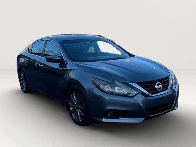 2018 Nissan Altima 2.5 SR FWD photo
