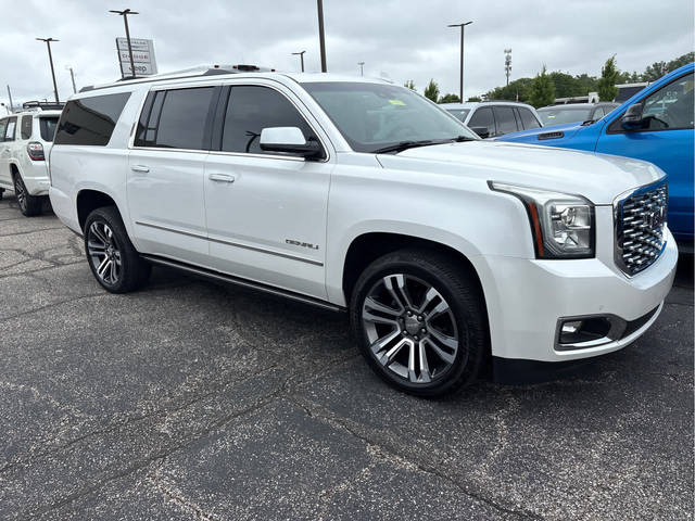 2018 GMC Yukon XL Denali 4WD photo