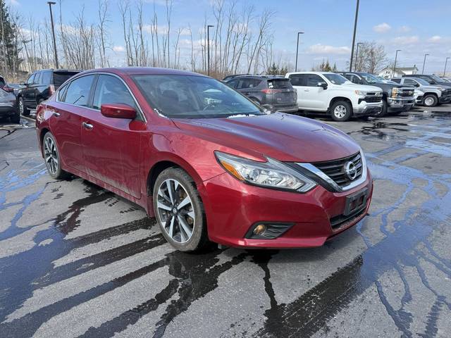 2018 Nissan Altima 2.5 SR FWD photo