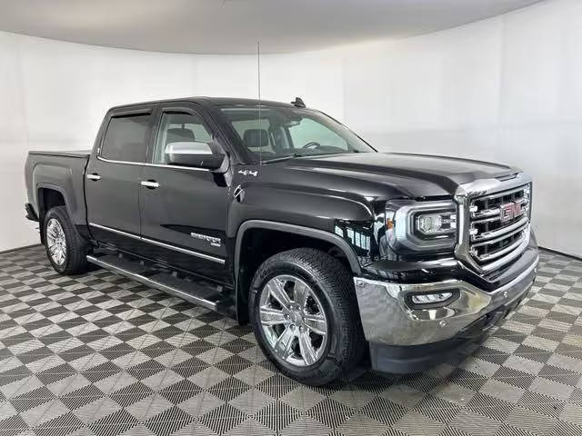 2018 GMC Sierra 1500 SLT 4WD photo