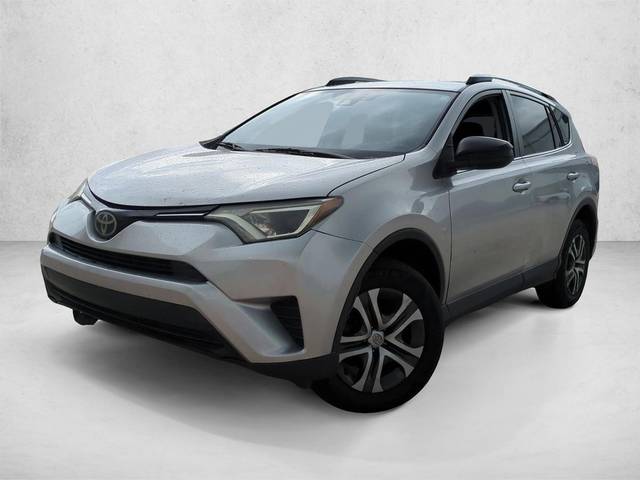 2018 Toyota RAV4 LE AWD photo