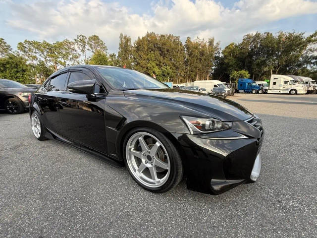 2018 Lexus IS IS 300 RWD photo