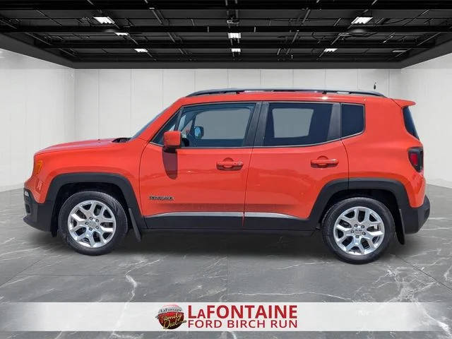 2017 Jeep Renegade Latitude FWD photo