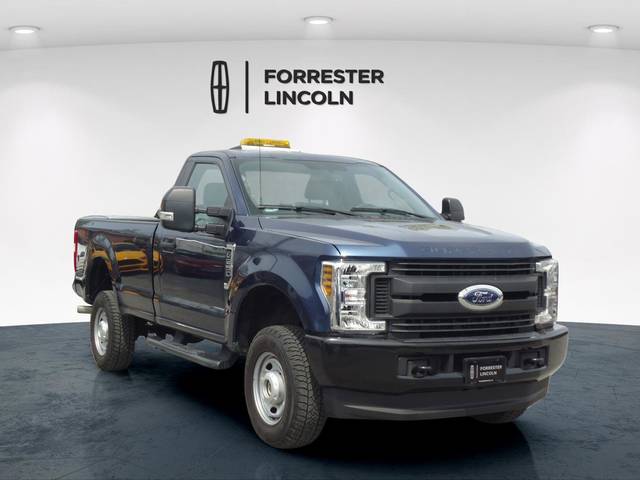 2018 Ford F-250 Super Duty XL 4WD photo