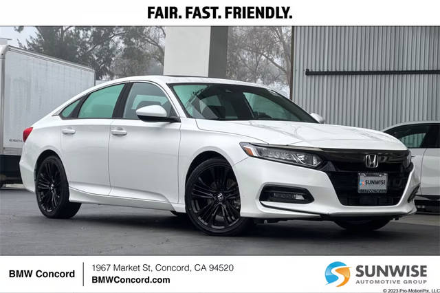 2018 Honda Accord Sport 2.0T FWD photo