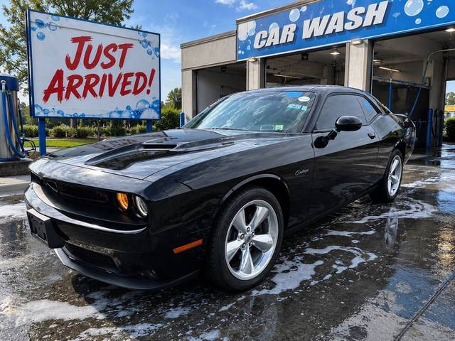 2018 Dodge Challenger R/T Plus RWD photo