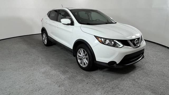 2018 Nissan Rogue Sport S FWD photo