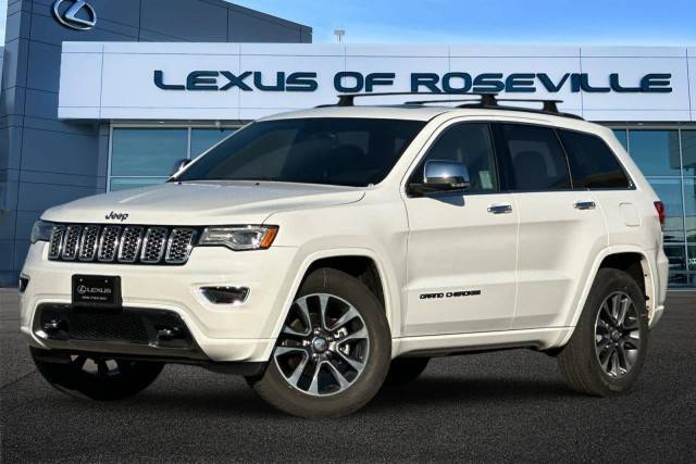 2017 Jeep Grand Cherokee Overland 4WD photo