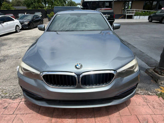2018 BMW 5 Series 530i xDrive AWD photo
