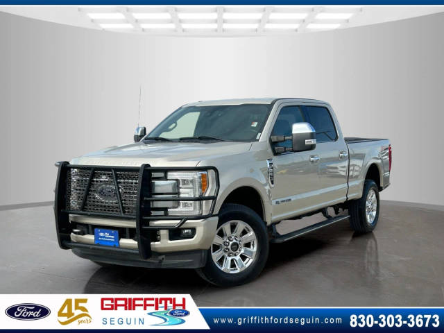 2018 Ford F-250 Super Duty Platinum 4WD photo