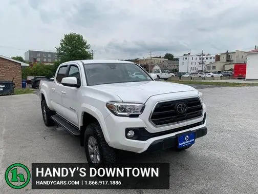2018 Toyota Tacoma SR5 4WD photo
