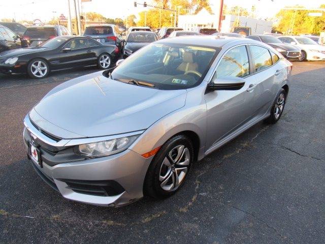 2018 Honda Civic LX FWD photo