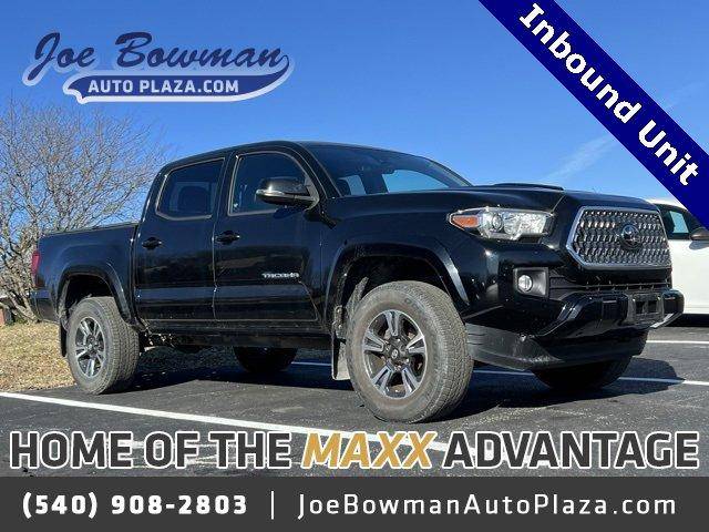 2018 Toyota Tacoma TRD Sport 4WD photo