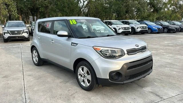 2018 Kia Soul Base FWD photo