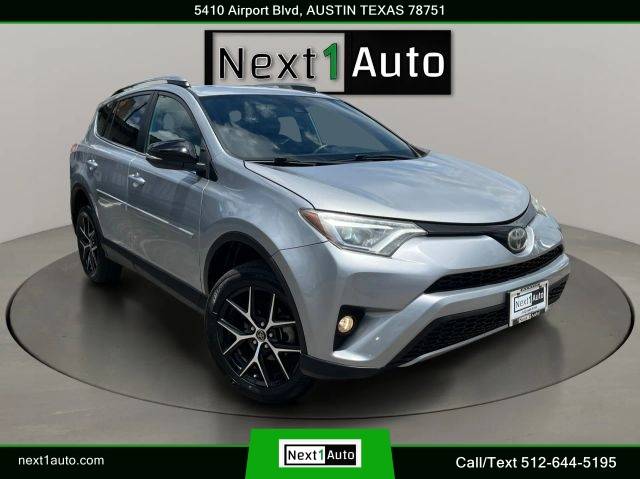 2018 Toyota RAV4 SE FWD photo