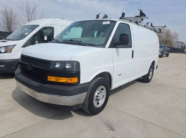 2018 Chevrolet Express Cargo  RWD photo