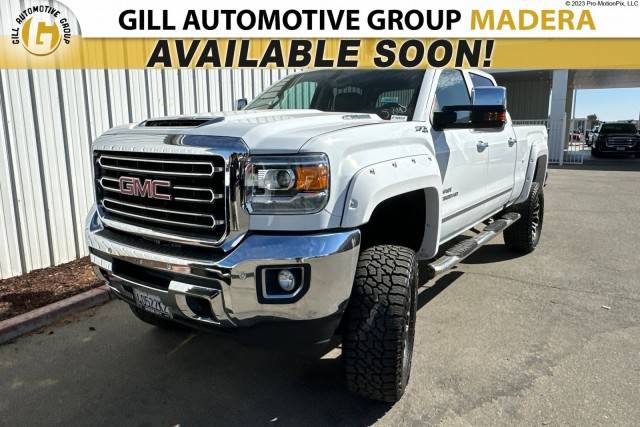 2018 GMC Sierra 2500HD SLT 4WD photo