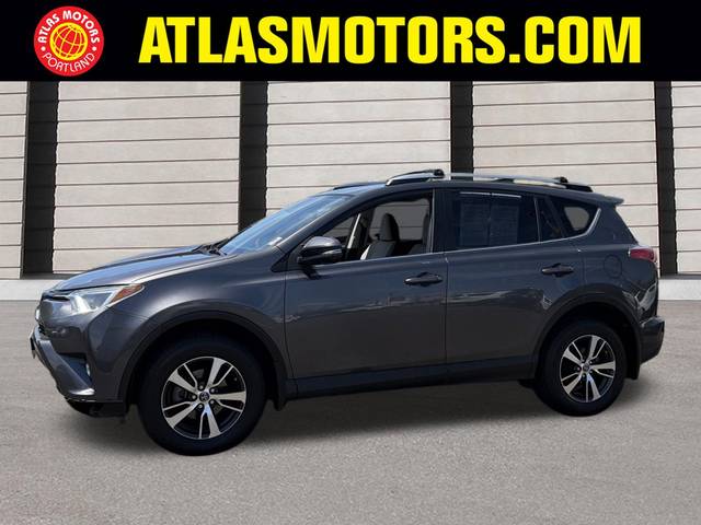 2018 Toyota RAV4 XLE AWD photo