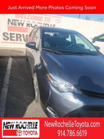 2018 Toyota Corolla XLE FWD photo