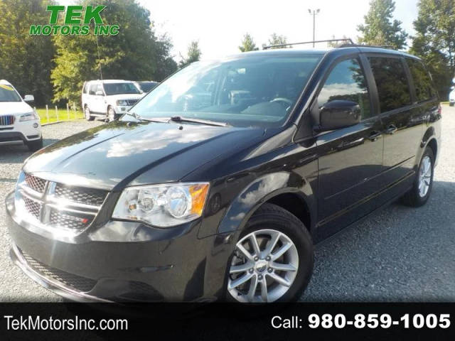 2016 Dodge Grand Caravan SXT FWD photo